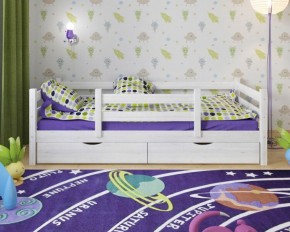 Детская кровать из массива березы Соня-5 (Белый/Лак) в Глазове - glazov.ok-mebel.com | фото