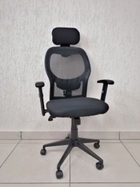 Кресло Barneo K-128 для персонала (черная ткань черная сетка) в Глазове - glazov.ok-mebel.com | фото