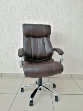 Кресло Barneo K-303 для руководителя (коричневая экокожа) в Глазове - glazov.ok-mebel.com | фото 1